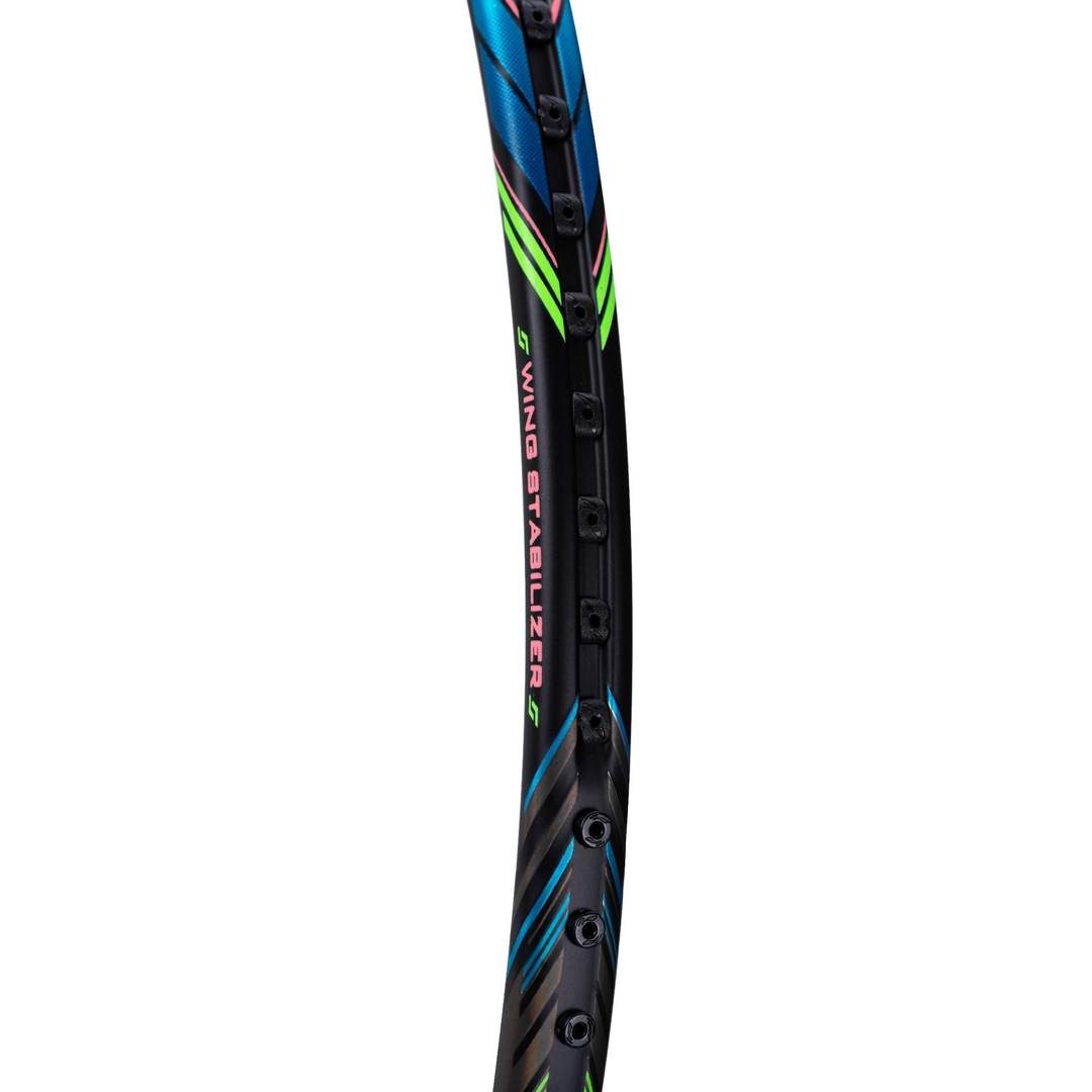 Close up of Aeronaut 5000 Badminton racket frame features by Li-ning studio